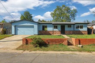 444 Raymond Dr, Ione, CA 95640