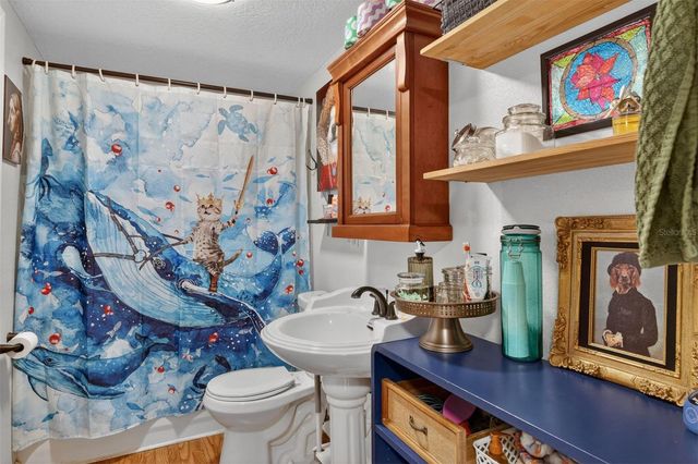 502 NW 6TH AVENUE, Gainesville, FL 32601