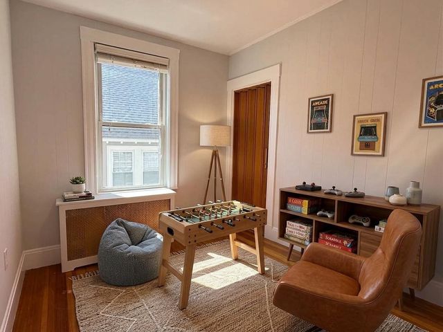 122 Aldrich St 2, Boston, MA 02131
