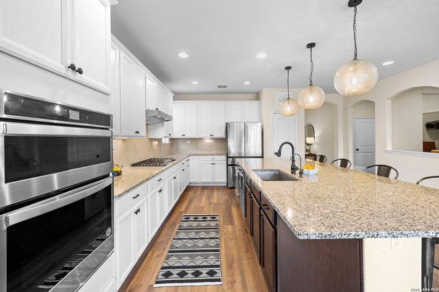 2182 Indigobush Drive, New Braunfels, TX 78132