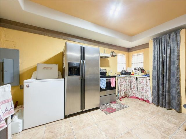 21707 Hidalgo Street, Edcouch, TX 78538