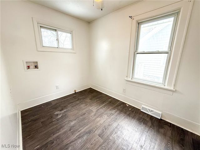 1578 Salem Avenue, Akron, OH 44306