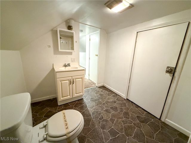 1578 Salem Avenue, Akron, OH 44306