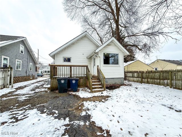 1578 Salem Avenue, Akron, OH 44306