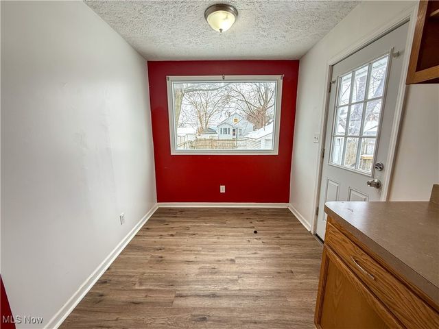 1578 Salem Avenue, Akron, OH 44306