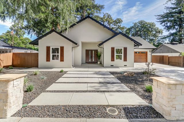 710 Hillcrest Ave, Roseville, CA 95678