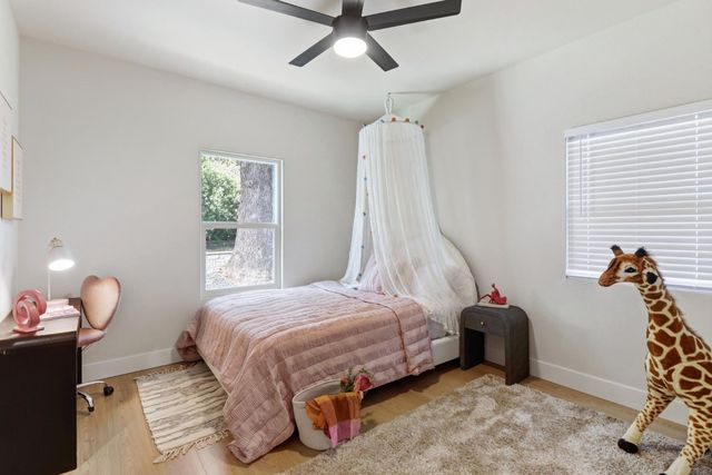 710 Hillcrest Ave, Roseville, CA 95678