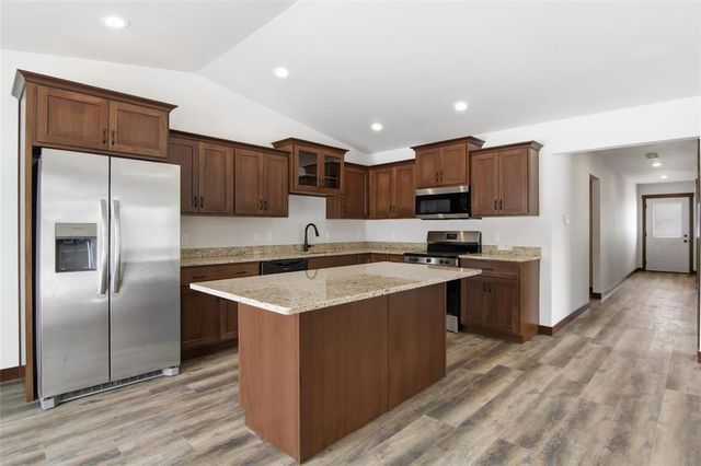1836 Dorret Road, Eau Claire, WI 54703