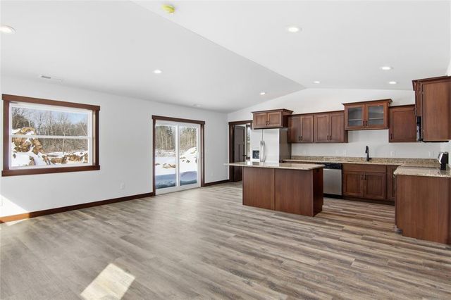 1836 Dorret Road, Eau Claire, WI 54703