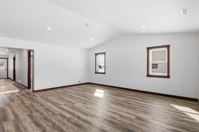 1836 Dorret Road, Eau Claire, WI 54703