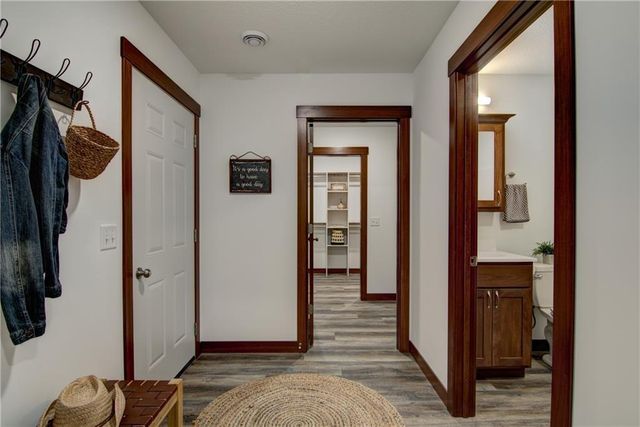 1836 Dorret Road, Eau Claire, WI 54703