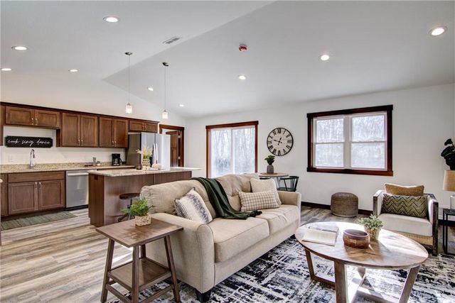 1836 Dorret Road, Eau Claire, WI 54703