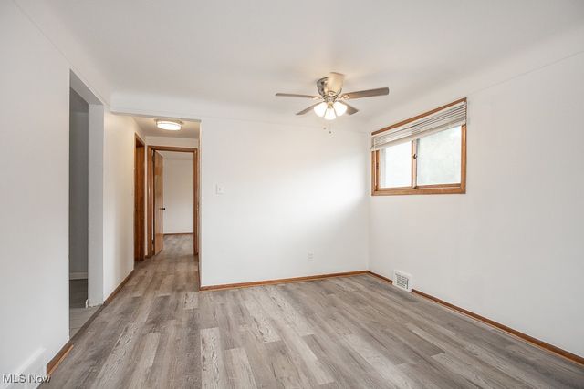 8027 Grand Division Avenue, Cleveland, OH 44125