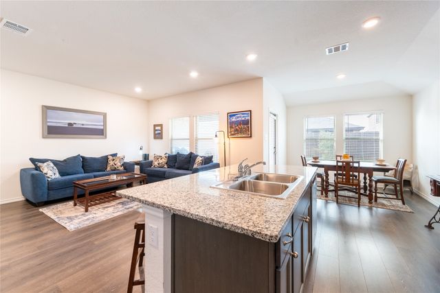 119 Easy Goer Trail, Caddo Mills, TX 75135