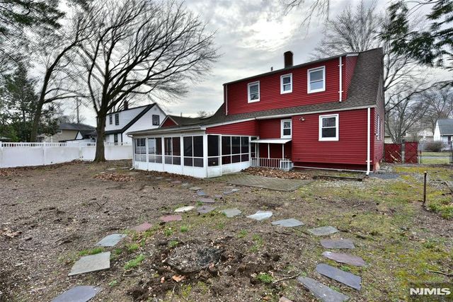 685 Mabie Street, New Milford, NJ 07646