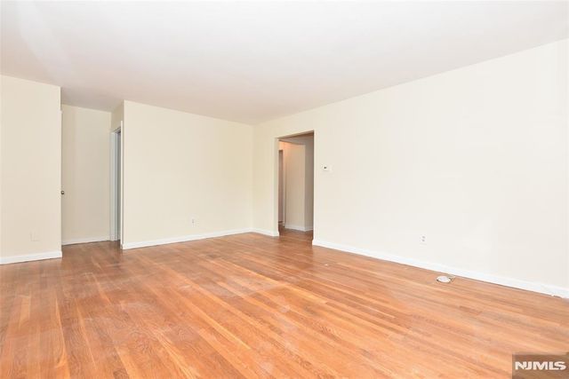 685 Mabie Street, New Milford, NJ 07646