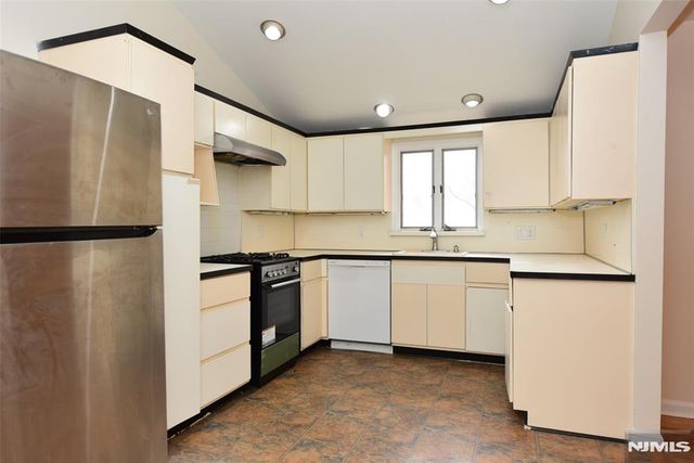 685 Mabie Street, New Milford, NJ 07646