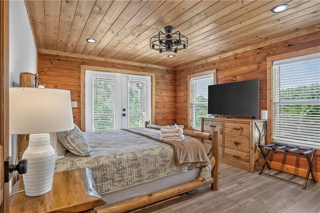 643 Woodstone Trail, Ellijay, GA 30540