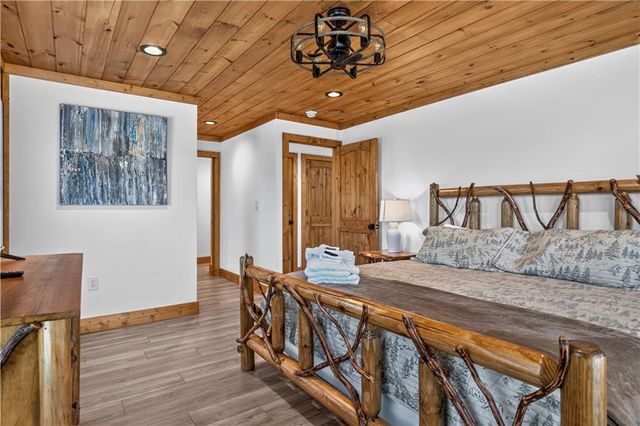 643 Woodstone Trail, Ellijay, GA 30540