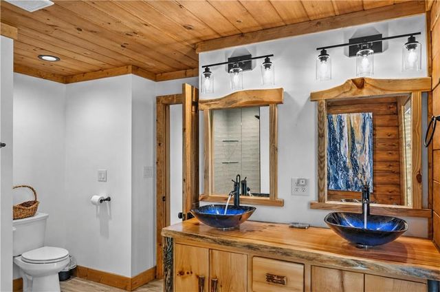 643 Woodstone Trail, Ellijay, GA 30540