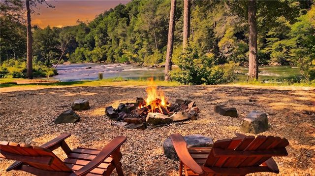 643 Woodstone Trail, Ellijay, GA 30540
