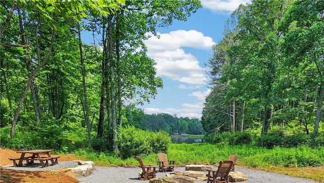 643 Woodstone Trail, Ellijay, GA 30540