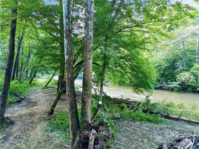 643 Woodstone Trail, Ellijay, GA 30540
