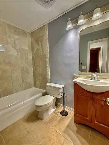 20 Annette Lane, Bella Vista, AR 72715