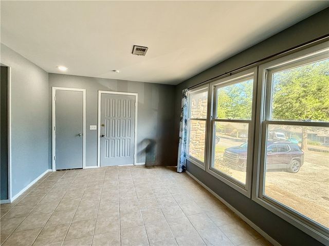 20 Annette Lane, Bella Vista, AR 72715