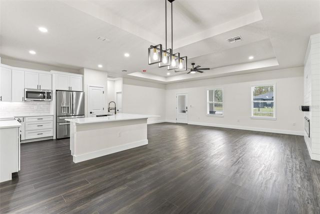 11374 PARAMOUNT AVENUE, Weeki Wachee, FL 34614