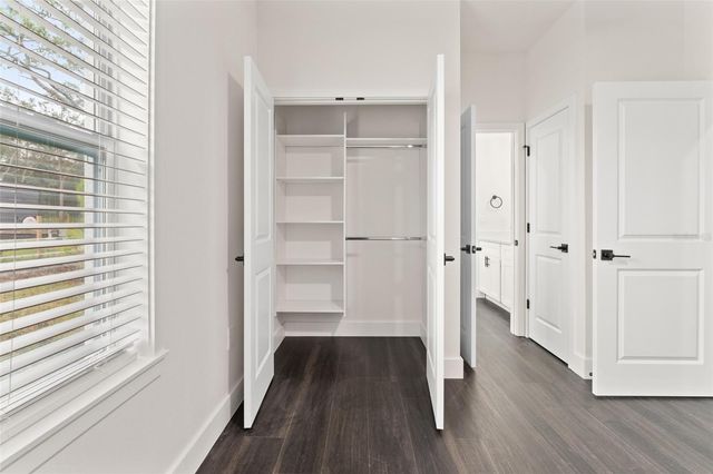 11374 PARAMOUNT AVENUE, Weeki Wachee, FL 34614