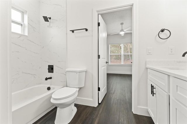 11374 PARAMOUNT AVENUE, Weeki Wachee, FL 34614