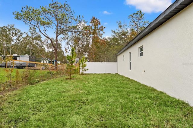 11374 PARAMOUNT AVENUE, Weeki Wachee, FL 34614