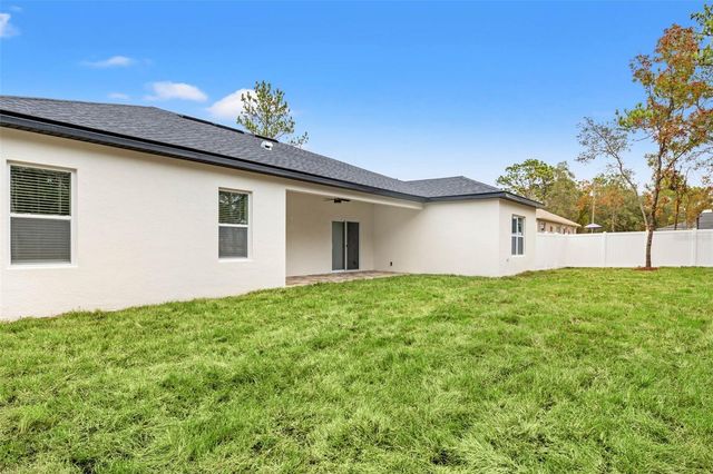 11374 PARAMOUNT AVENUE, Weeki Wachee, FL 34614