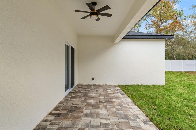 11374 PARAMOUNT AVENUE, Weeki Wachee, FL 34614