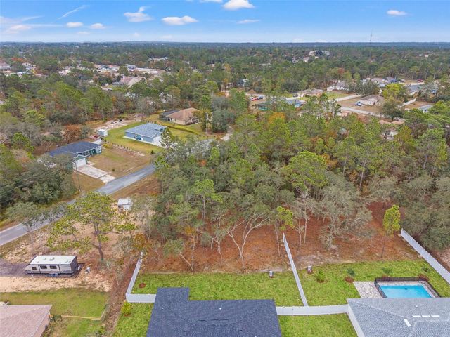 11374 PARAMOUNT AVENUE, Weeki Wachee, FL 34614