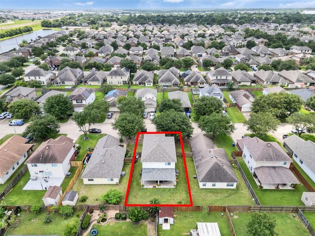 4423 Plumeria Avenue, Baytown, TX 77521