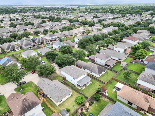 4423 Plumeria Avenue, Baytown, TX 77521