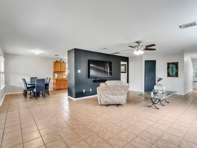 4423 Plumeria Avenue, Baytown, TX 77521