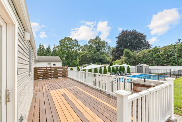 46 Andrea Lane, West Sayville, NY 11796