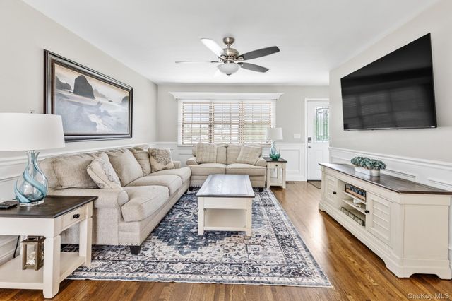 46 Andrea Lane, West Sayville, NY 11796