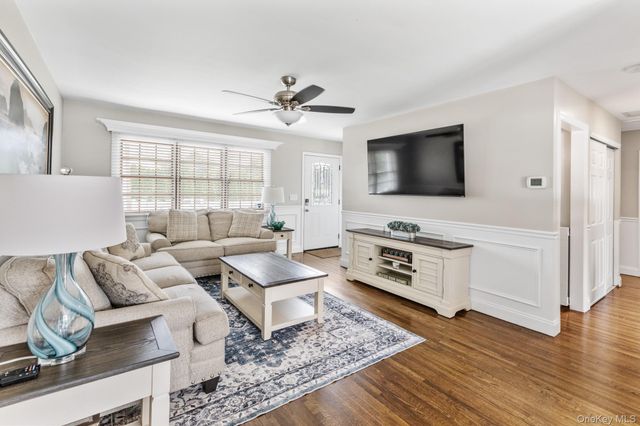 46 Andrea Lane, West Sayville, NY 11796
