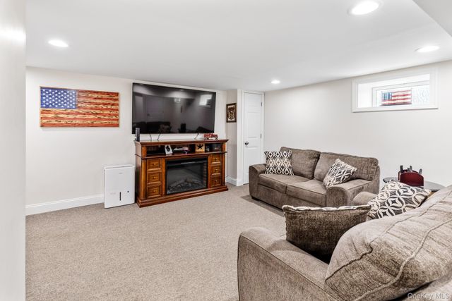46 Andrea Lane, West Sayville, NY 11796