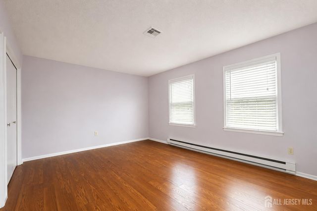 457 Roxbury Lane A, Monroe, NJ 08831