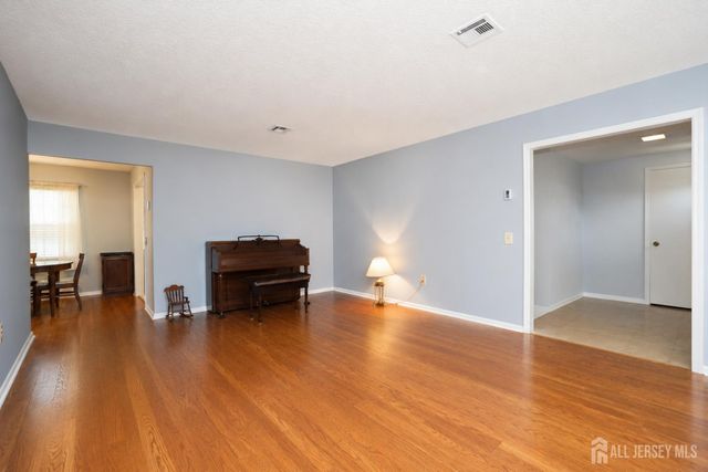 457 Roxbury Lane A, Monroe, NJ 08831