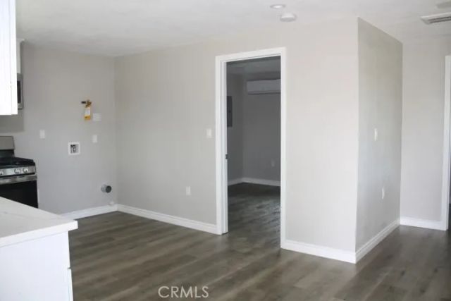 15814 Septo, North Hills, CA 91343