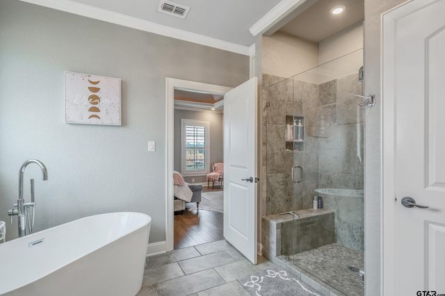 220 Sunnys Halo Blvd, Bullard, TX 75757