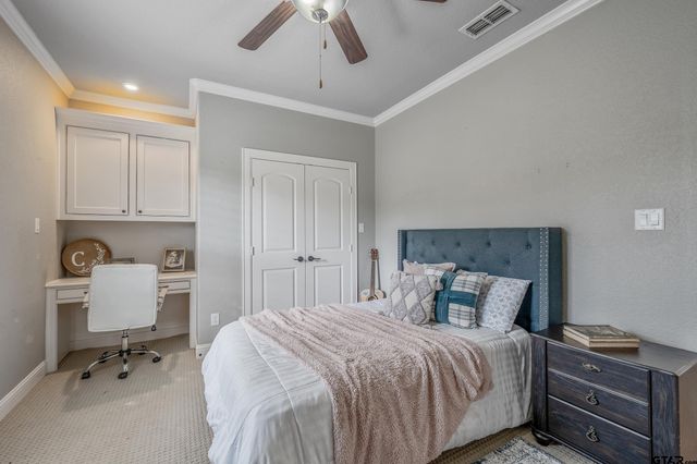 220 Sunnys Halo Blvd, Bullard, TX 75757