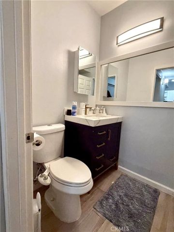 19009 Sherman 16, Reseda, CA 91335