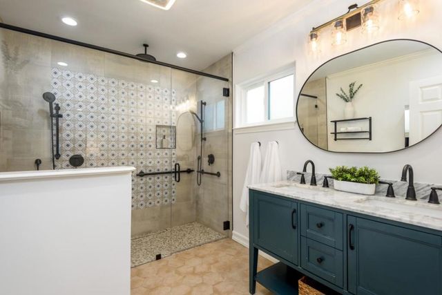 926 Iris Street, Redwood City, CA 94061